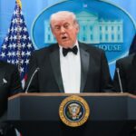 Pelaku Penembakan Sudah Ditangkap, Trump: 'Dia Orang Gila'