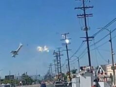 Pequeno avião atinge linhas de energia em Los Angeles Pequeno avião atinge linhas de energia em Los Angeles