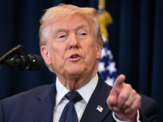 Perguntas sobre o discurso do jantar dos correspondentes de Trump na Casa Branca não podem parar a festa Perguntas sobre o discurso do jantar dos correspondentes de Trump na Casa Branca não podem parar a festa