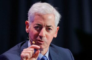 Pershing Square de Bill Ackman despenca 18% na estreia na NYSE Bill Ackman, fundador e CEO da Pershing Square Capital Management, falando.