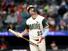 Pete Alonso frustrado com sua lenta ‘inaceitável’ largada no Orioles após a saída do Mets O jogador do Baltimore Orioles, Pete Alonso, reagindo após ser eliminado.