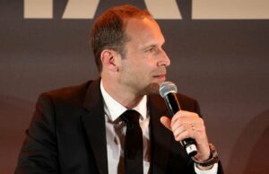 Petr Cech diz que o atacante Man Utd vendido por £ 7 milhões foi um dos melhores finalizadores contra quem ele já jogou Petr Cech diz que o atacante Man Utd vendido por £ 7 milhões foi um dos melhores finalizadores contra quem ele já jogou