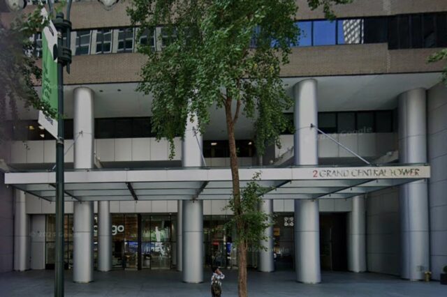 Fachada da 2 Grand Central Tower em Nova York.