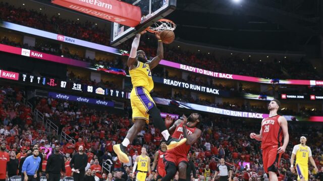 Playoffs da NBA: Lakers se recuperam para vitória na prorrogação, vantagem de 3 a 0 sobre o Rockets
