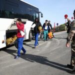 Polícia do Reino Unido prende homem depois que quatro morrem durante tentativa de travessia do Canal da Mancha