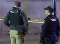 Polícia procura jovem de 17 anos por tentativa de homicídio em tiroteio perto da Universidade de Iowa, dizem autoridades Yahoo news home