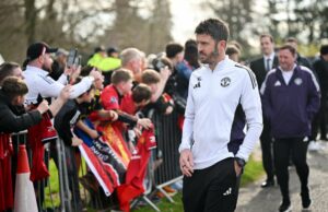 Por que a abordagem de ‘volta ao básico’ de Michael Carrick é calma que o Man Utd tem procurado desesperadamente – opinião Por que a abordagem de 'volta ao básico' de Michael Carrick é calma que o Man Utd tem procurado desesperadamente - opinião