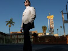 Por que a arte do estêncil ‘Kill Dick’ pintada com spray deste autor está por toda parte nas calçadas de Los Angeles Por que a arte do estêncil 'Kill Dick' pintada com spray deste autor está por toda parte nas calçadas de Los Angeles