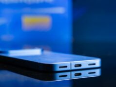 Por que as pessoas não reciclam smartphones antigos? Por que as pessoas não reciclam smartphones antigos?