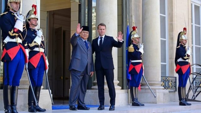 Prabowo Bertemu Presidente Macron de Paris, Bahas Pengadaan Alutsista hingga Prabowo Bertemu Presidente Macron de Paris, Bahas Pengadaan Alutsista hingga Energi