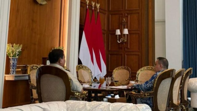 Prabowo-Dasco Bicara Empat Mata di Istana, Bahas Situasi Politik hingga Ekonomi Nasional
