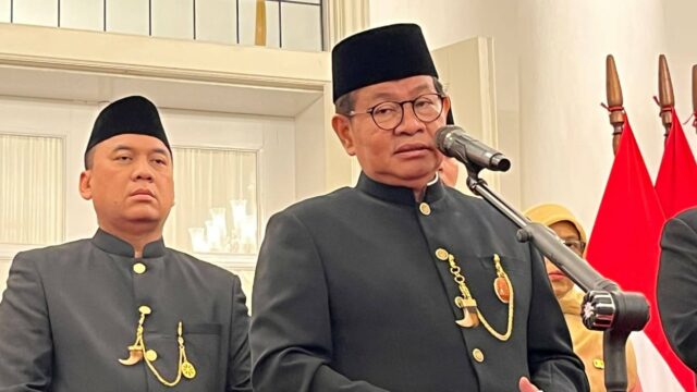 Pramono Perintahkan Basmi Ikan Sapu-sapu: Rusak Ecosistem-Bahaya Dikonsumsi! Pramono Perintahkan Basmi Ikan Sapu-sapu: Rusak Ecosistem-Bahaya Dikonsumsi!