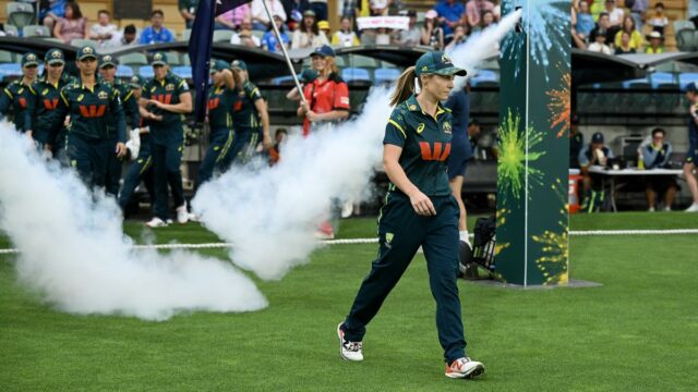 Preocupações com lesões podem levar à revisão da capitania de Molineux antes da Copa do Mundo: selecionador australiano Flegler
