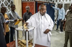 Presidente do Djibuti, Guelleh, reivindica sexto mandato consecutivo Presidente do Djibuti, Guelleh, reivindica sexto mandato consecutivo
