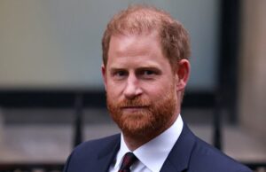 Príncipe Harry processado por difamação por instituição de caridade que ele cofundou Príncipe Harry fora de um tribunal de Londres em janeiro para um caso separado.