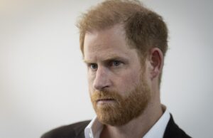 Príncipe Harry processado por difamação por instituição de caridade que ele criou em homenagem à mãe Príncipe Harry processado por difamação por instituição de caridade que ele criou em homenagem à mãe