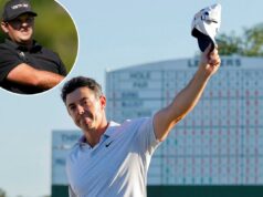 Probabilidades atualizadas do Masters após a segunda rodada: Rory McIlroy se perde como favorito Patrick Reed assiste sua tacada inicial no buraco 12 durante a segunda rodada do torneio Masters de golfe no Augusta National Golf Club.