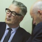 Processo civil contra Alec Baldwin, produtores de filmes de 'Rust' avançam em direção a um julgamento