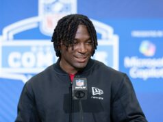 Projetos de lei solicitados para direcionar o cornerback que “estabelece a cultura” no draft de 2026 da NFL D'Angelo Ponds #5, Fernando Mendoza #15, and Roman Hemby #1.