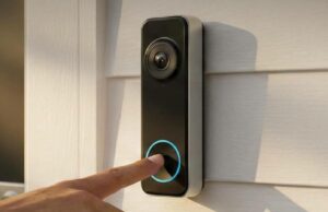 Proteja facilmente sua casa com esta campainha de vídeo sem fio que custa apenas US $ 56 Campainha de vídeo com bateria Wyze na porta