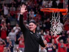 Próximas probabilidades do treinador de basquete da Carolina do Norte, últimas notícias, previsões Banner de origem preferencial do Google