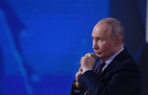 Putin finalmente admite que a economia da Rússia está em apuros e busca respostas, depois que os alertas sobre uma crise financeira se acumularam Putin finalmente admite que a economia da Rússia está em apuros e busca respostas, depois que os alertas sobre uma crise financeira se acumularam