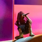 Os melhores trajes de celebridades no Coachella 2026: vestido amarelo deslizante de Hailey Bieber e muito mais