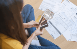 Querida Abby: Minha filha de 43 anos não frequentará aconselhamento financeiro após pedir falência Querida Abby: Minha filha de 43 anos não frequentará aconselhamento financeiro após pedir falência