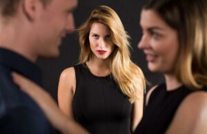 Querida Abby: Minha ‘amiga’ recentemente viúva beijou meu namorado em nossa casa Querida Abby: Minha ‘amiga’ recentemente viúva beijou meu namorado em nossa casa