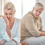 Querida Abby: O ex-marido verbalmente abusivo da minha amiga está pressionando-a para morar com ele