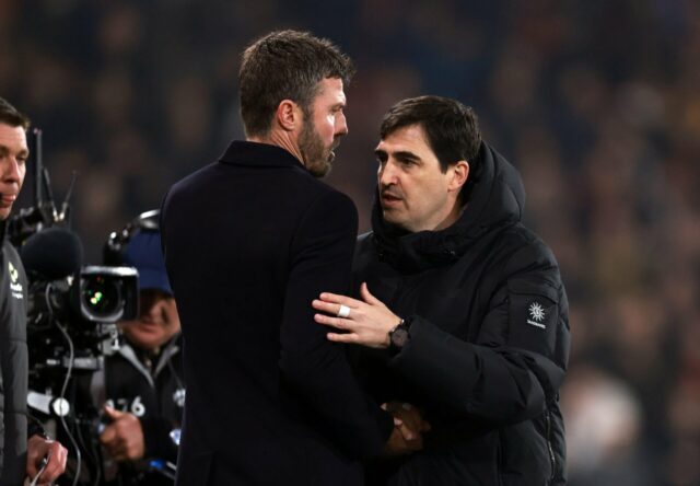 Rafael e Fabio pedem ao Man Utd que entregue a Michael Carrick um cargo permanente à medida que outro vínculo de técnico importante se intensifica
