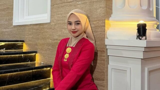 Reaksi Ibunda Ria Ricis saat Pertama Tahu Sang Putri Oplas Hidung
