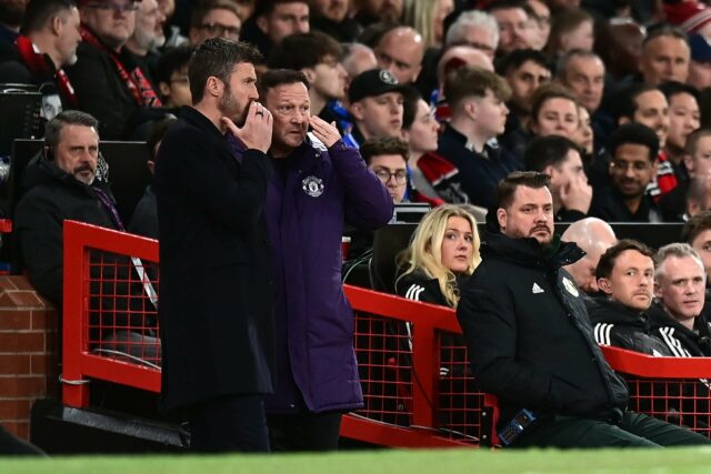 'Realmente chocado': lenda do Man Utd critica profundamente a decisão 'Realmente chocado': lenda do Man Utd critica profundamente a decisão arriscada de Michael Carrick durante a derrota do Leeds