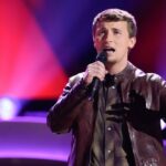 Reba McEntire, que treinou o cantor, o homenageou em sua história no Instagram.