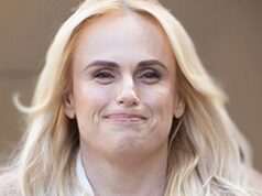 Rebel Wilson testemunhará em briga de filme com co-estrela Rebel Wilson testemunhará em briga de filme com co-estrela