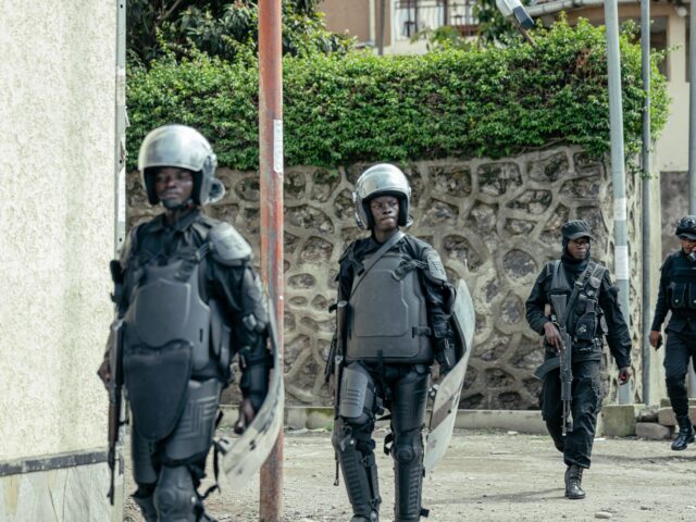 Rebeldes da RDC e do M23 pretendem acordo de monitorização Rebeldes da RDC e do M23 pretendem acordo de monitorização da paz na Suíça