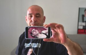 Refém libertado Rom Braslavski detalha abuso e fome durante 738 dias em cativeiro em Gaza Refém libertado Rom Braslavski detalha abuso e fome durante 738 dias em cativeiro em Gaza