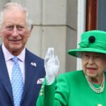 King-Charles-III-s-Sweetest-Moments-With-Late-Mother-Queen-Elizabeth-II-Através-dos-Anos--Fotos -200