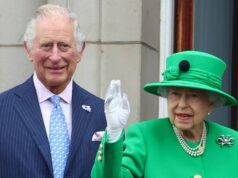 Rei Charles comemora 100º aniversário da ‘Darling Mama’ Rainha Elizabeth King-Charles-III-s-Sweetest-Moments-With-Late-Mother-Queen-Elizabeth-II-Através-dos-Anos--Fotos -200