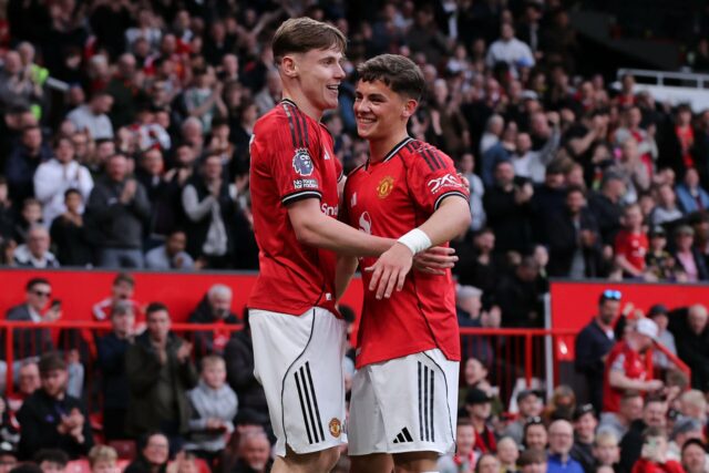 Relatório: Depois de marcar contra o Real Madrid, o Man Utd pode enfrentar o desafio de manter o garoto maravilha neste verão
