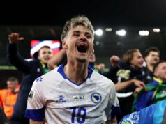 Relatório: Man Utd perdeu a vantagem de Christopher Vivell nos planos de contratar o garoto-prodígio da Bósnia neste verão Relatório: Man Utd perdeu a vantagem de Christopher Vivell nos planos de contratar o garoto-prodígio da Bósnia neste verão