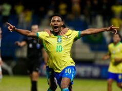 Relatório: Man Utd planeja oferta para contratar o melhor candidato do Brasil, batalha de £ 34 milhões com o Barcelona Relatório: Man Utd planeja oferta para contratar o melhor candidato do Brasil, batalha de £ 34 milhões com o Barcelona