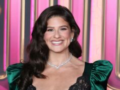 Remi Bader brinca sobre ‘estourar’ as calças Coachella: ‘Ganhou peso’ Kylie Jenner, Rachel Lindsay e mais estrelas trazem o melhor do festival para o Coachella 2025: veja as fotos