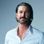 O cantor country Riley Green está solteiro? O que sabemos sobre sua vida amorosa, rumores de romances