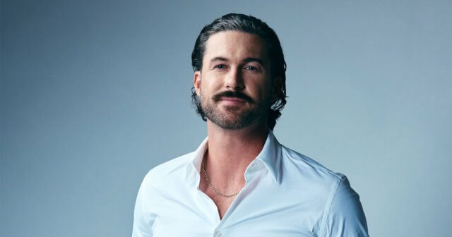 O cantor country Riley Green está solteiro? O que sabemos sobre sua vida amorosa, rumores de romances