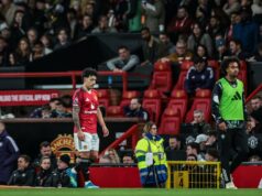 Rio Ferdinand compartilha seu veredicto honesto sobre o cartão vermelho de Lisandro Martinez contra o Leeds United Rio Ferdinand compartilha seu veredicto honesto sobre o cartão vermelho de Lisandro Martinez contra o Leeds United