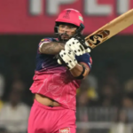 Riyan Parag vence o sorteio e decide rebater primeiro contra Kolkata Knight Riders