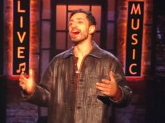 Riz Ahmed mira nos britânicos durante o monólogo de abertura do ‘Saturday Night Live UK’: ‘Gostamos quando as coisas ficam um pouco ruins’ Riz Ahmed mira nos britânicos durante o monólogo de abertura do 'Saturday Night Live UK': 'Gostamos quando as coisas ficam um pouco ruins'