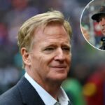 O técnico Kyle Shanahan, do San Francisco 49ers, usa fones de ouvido na linha lateral.