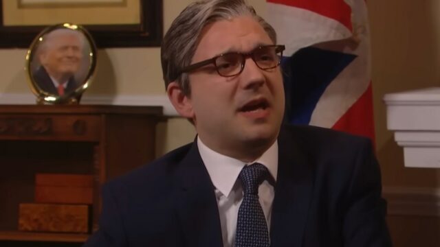 'SNL UK' Cold Open vê 'Daddy Keir' Starmer convidar 'Três 'SNL UK' Cold Open vê 'Daddy Keir' Starmer convidar 'Três Grandes da Grã-Bretanha' Peppa Pig, Harry Kane e Olivia Colman para animar o Reino Unido